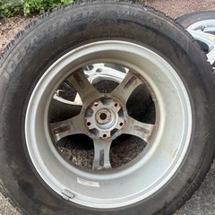 アルミスタッドレス 215/60r16 ブリジストンの画像