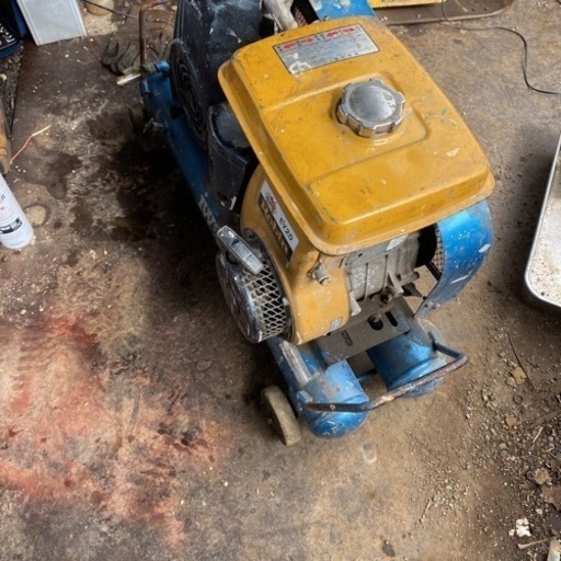 中古品 アネスト岩田 エンジンコンプレッサー CS-1651P動作品