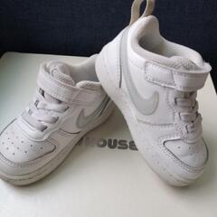 NIKE 12cm ホワイトシューズ