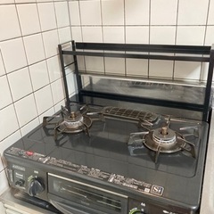 グリル付き2口ガスコンロ+towerコンロ奥ラックの画像