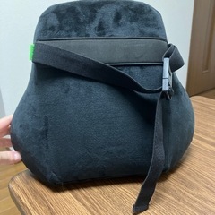 Razer製！ゲーム・オフィス用ヘッドクッション！の画像