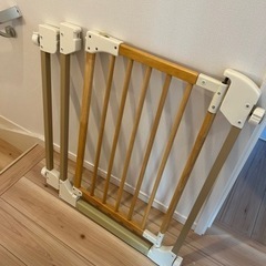 ベビーゲート