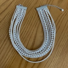 パールネックレス3点　髪飾り1個セットの画像