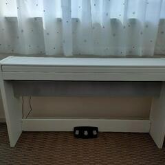 電子ピアノ（KORG）ギターセットの画像