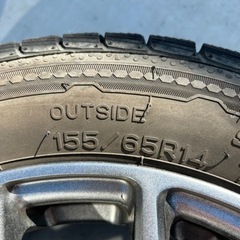 スタッドレスタイヤ　ホイール付　の画像