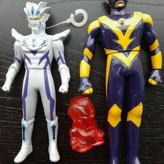 ウルトラマンフィギュア、指人形