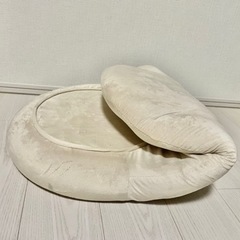 オフホワイト 座椅子の画像