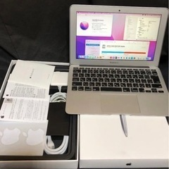 （最終値引き）MacBook Air 11インチ Early 2015　MJVM2J/Aの画像