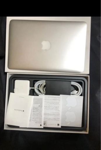 （最終値引き）MacBook Air 11インチ Early 2015　MJVM2J/A