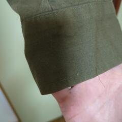 カーキ　ジャケットの画像