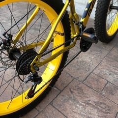 ファットホイール自転車の画像