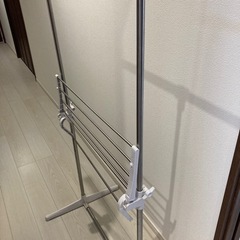 室内物干し　洗濯の画像