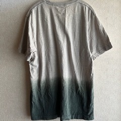UT ユニクロ L Tシャツの画像