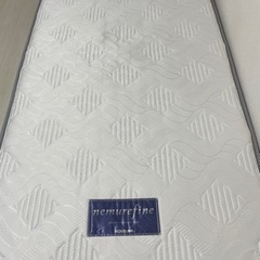 シングルベッド、マットレスの画像