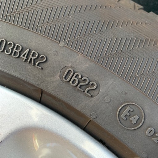 215/60R17インチタイヤのみ年式2022バリ山