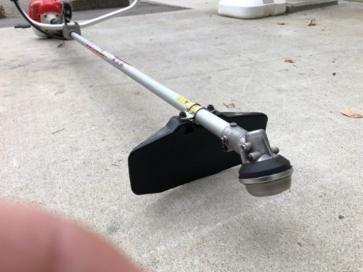 中古品 □ 安田工業 エンジン草刈機 YSXD-2410 □ M □ ITMUHD1K0RPQ 中古品 □ 安田工業 エンジン草刈機 YSXD-2410 □ M □ ITMUHD1K0RPQ