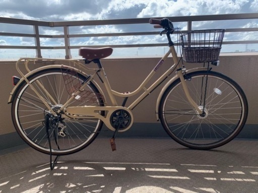 また！さらに！！！お値下げ！！Lupinusミルクティー美品！自転車26インチ⭐︎オートライト⭐︎6段変速ルピナス