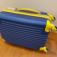 キャリーケースの画像