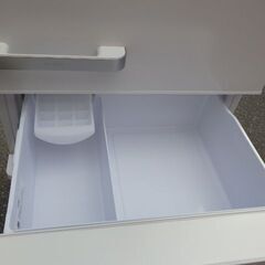 AQUQ　アクア　4ドア冷凍冷蔵庫　2022年製　335リットル　ARQ-36M2　￥43,780税込の画像