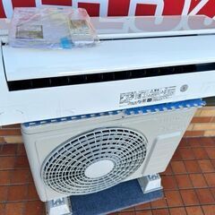 美品　日立　2021年製　ルームエアコン　RAS-D22LBK(W)■６畳程度