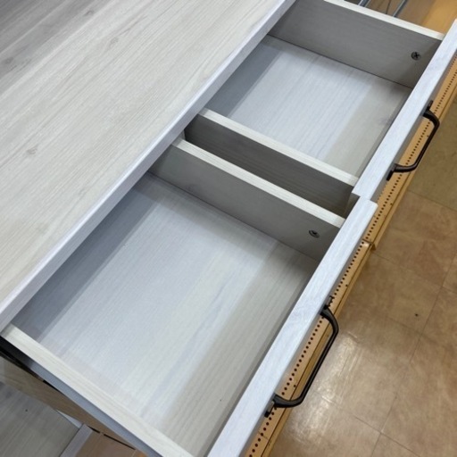 【トレファク摂津店】キッチンカウンター2枚扉アイボリー入荷致しました！