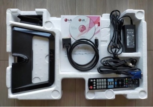 テレビ　LG　23型　ワイド　スマートTV&モニター