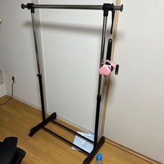 衣類収納ラックの画像