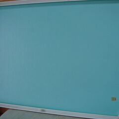 無料で差し上げます。近いうち処分します。ディズニー　ジグソーパズル完成品　500ピース？ミッキーとミニーちゃんの窓辺の絵の画像