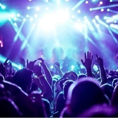 外国のようなクラブを作りたい大学生