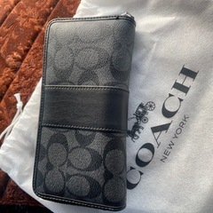 美品！COACH長財布の画像