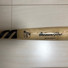 値下げ: 硬式木製バット(NPBロゴ入り)