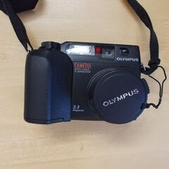 【取引中】オリンパス　CAMEDIA　C-3040ZooMの画像
