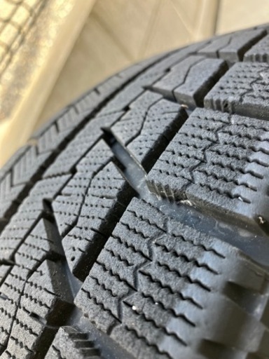 【決まりました】スタッドレスタイヤ205/60R16(ブリジストン ブリザック VRX) 2020年製