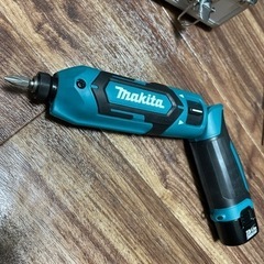 【お取引決定】マキタ電動インパクトドライバーの画像