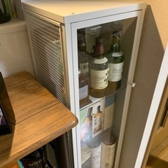 お引き取り決まりました。ショーケース　IKEA BAGGEBO ...