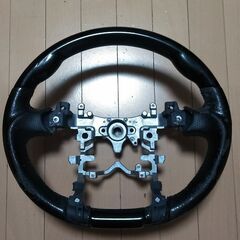 ☆最終値下げ！トヨタ　プリウス／α／アクア対応　社外製ウッドステアリング（現状渡し）☆の画像