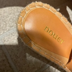 再値下げ　nouer クロスサンダル　の画像