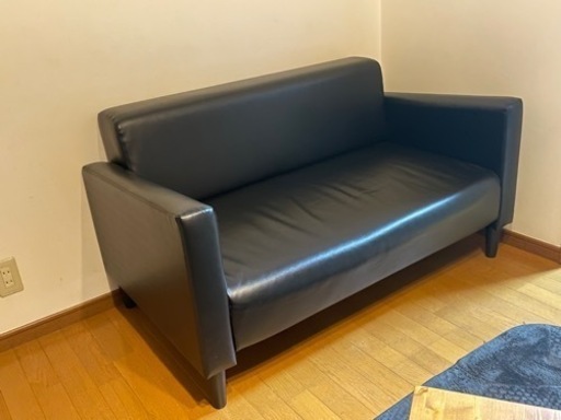 2人掛けブラックレザーソファー【美品】