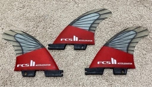 fcs2フィン　アクセラレーター　カーボン　pcc Sサイズ　美品