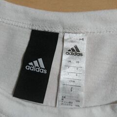 544 adidas ワンピースの画像