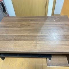 ローテーブル　食事の画像