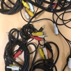 AVケーブルまとめ　10本ほどの画像