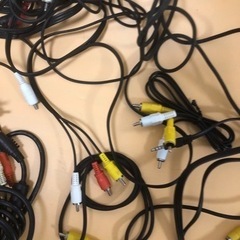 AVケーブルまとめ　10本ほどの画像