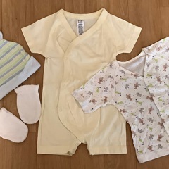 ⬜︎101.babyGAP 新生児　ロンパース　50-60 他