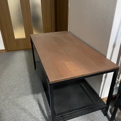 (取引中)IKEA コーヒーテーブル　FJÄLLBO フィエルボ　3000→2500円の画像