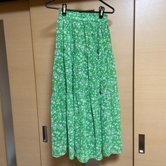 スカート
