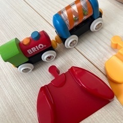 美品　BRIO　マイファースト　ビギナーセット　木製レール　電車の画像