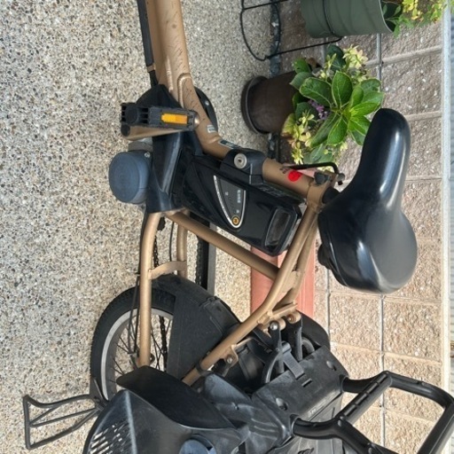 受け渡し予定者います。電動自転車中古