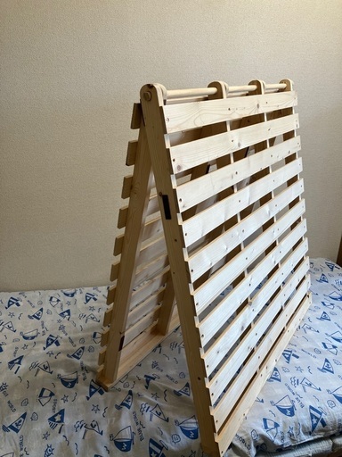 ２つ折り　すのこベッド　シングル　200x95