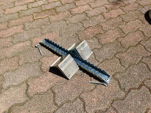 k*u様 スターティングブロック　新品未使用 Amazon.co.jp: 踏切板・スターティングブロック - トラック競技